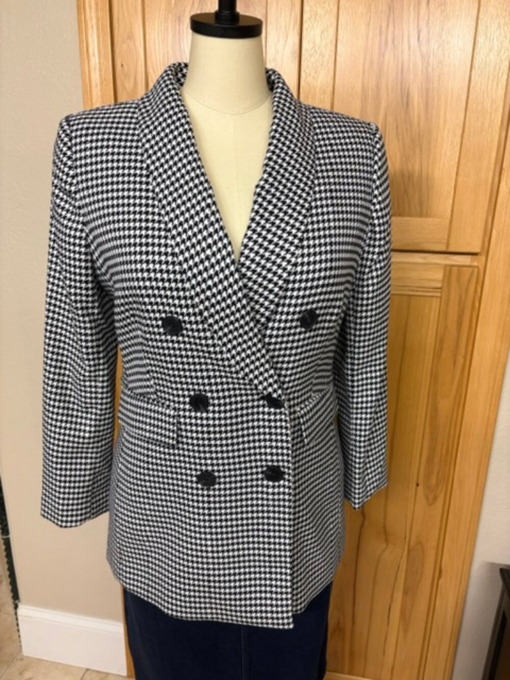 CECE Double Breasted Houndstooth Blazer